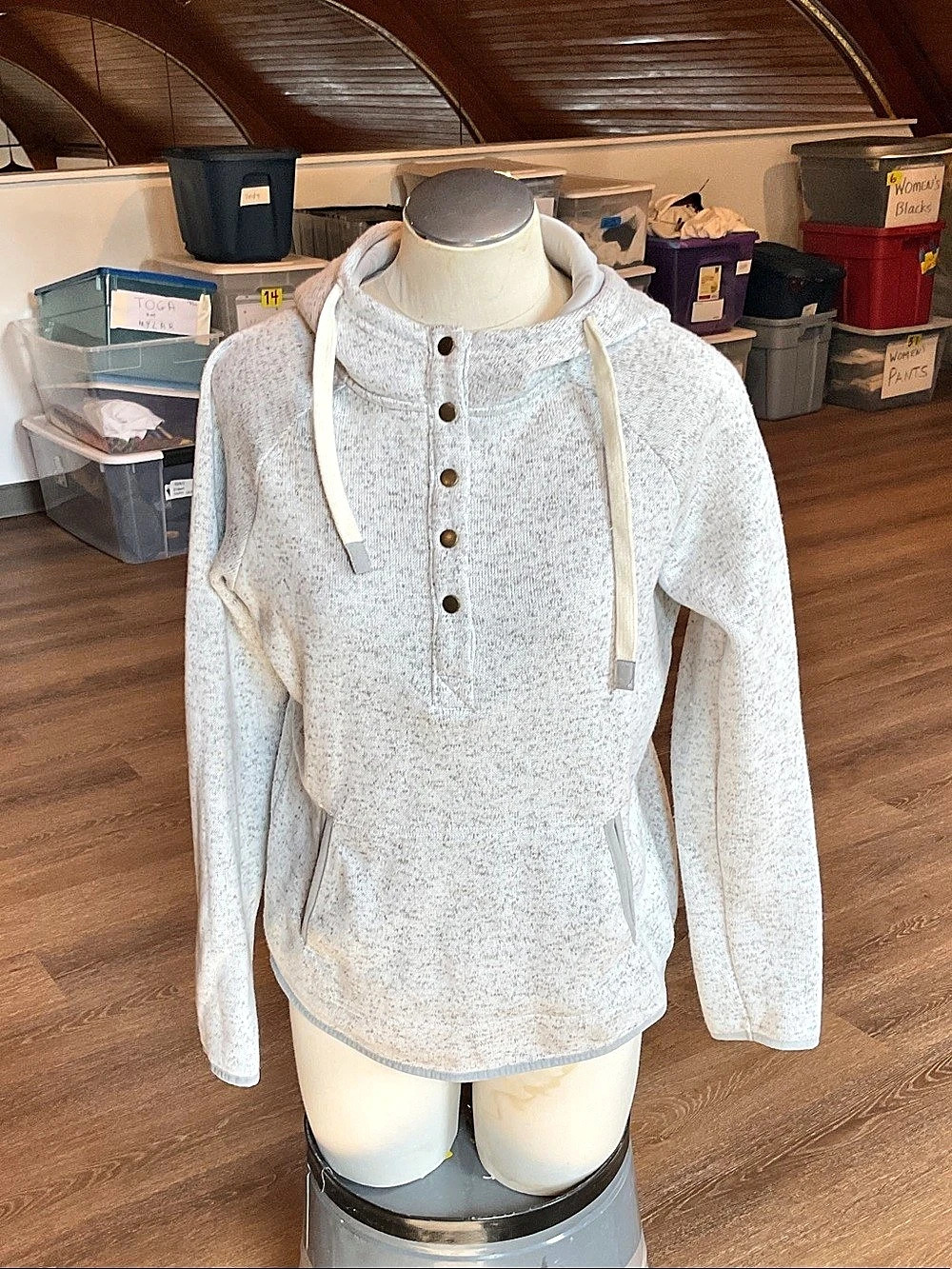 Thread+Supply Women's Hooded Henley Pullover in White & Gray